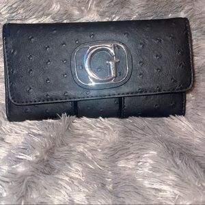 GUESS textured wallet